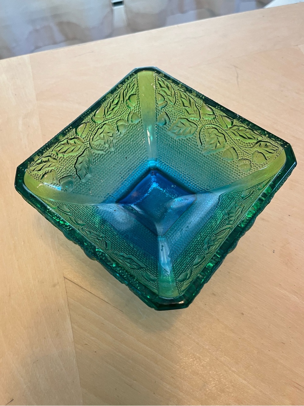 Vintage Jeanette Glass Embossed Glass Covered Pedestal Dish in Blue Green Ombre - Picture 6 of 15